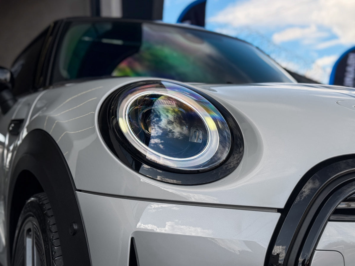 MINI Cooper SE 2023 — foto 15 de 16