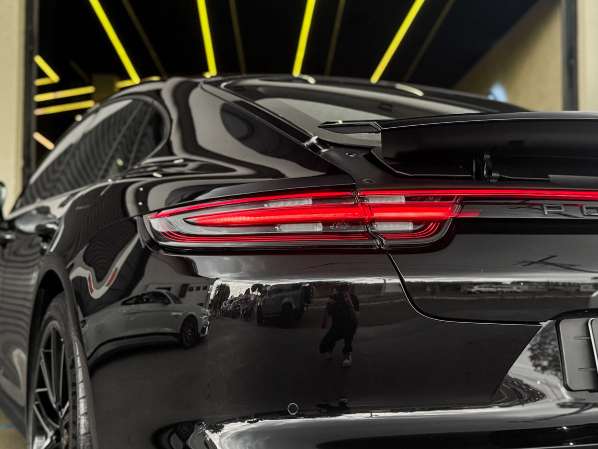 Porsche Panamera 4 E-Hybrid 2020 — foto 15 de 16