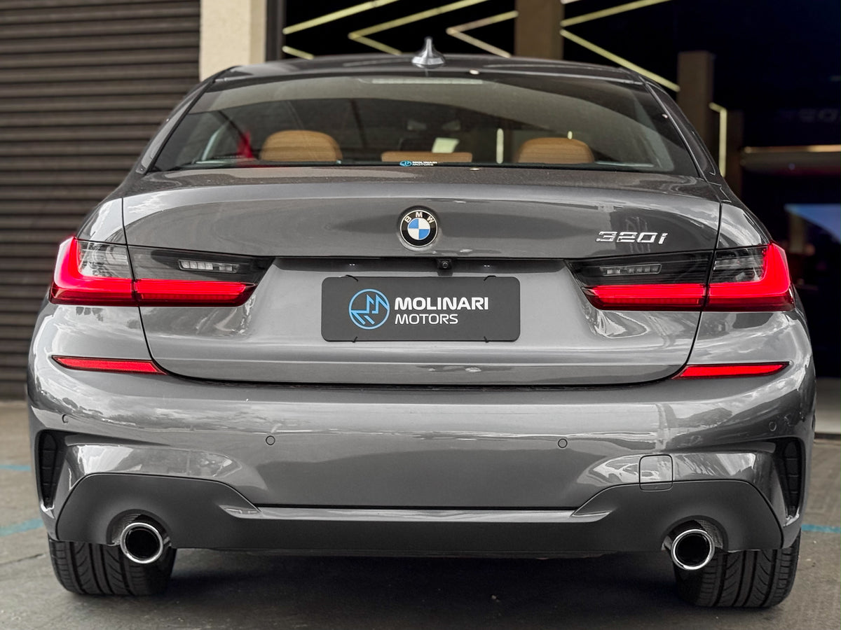 BMW 320i M Sport 2021 — foto 4 de 16