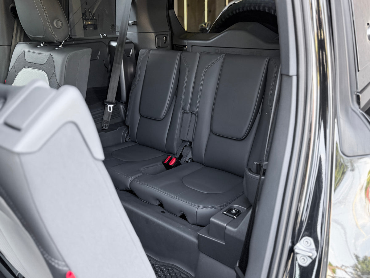 Land Rover Defender X-Dynamic HSE 2023 — foto 11 de 18