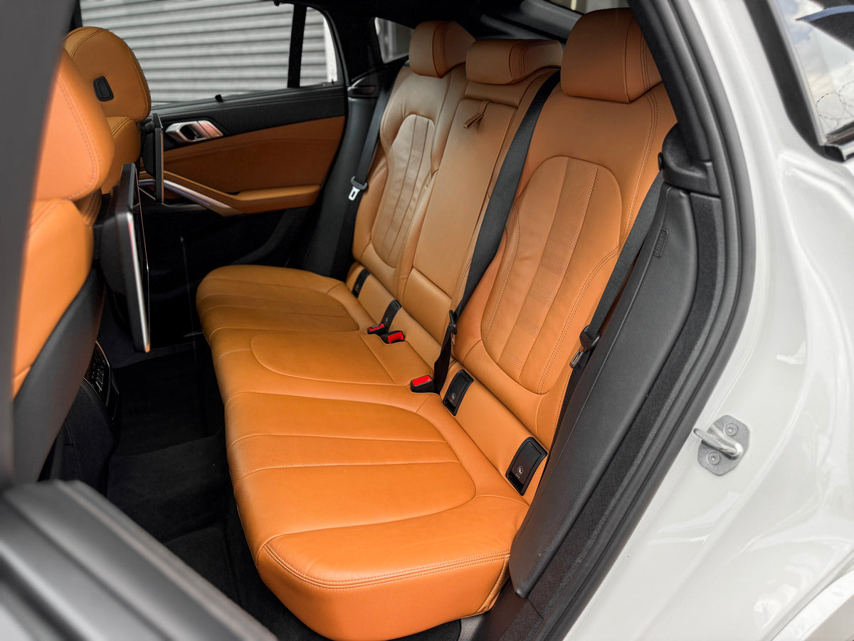 BMW X6 X-Drive40  40I 2023 — foto 6 de 16