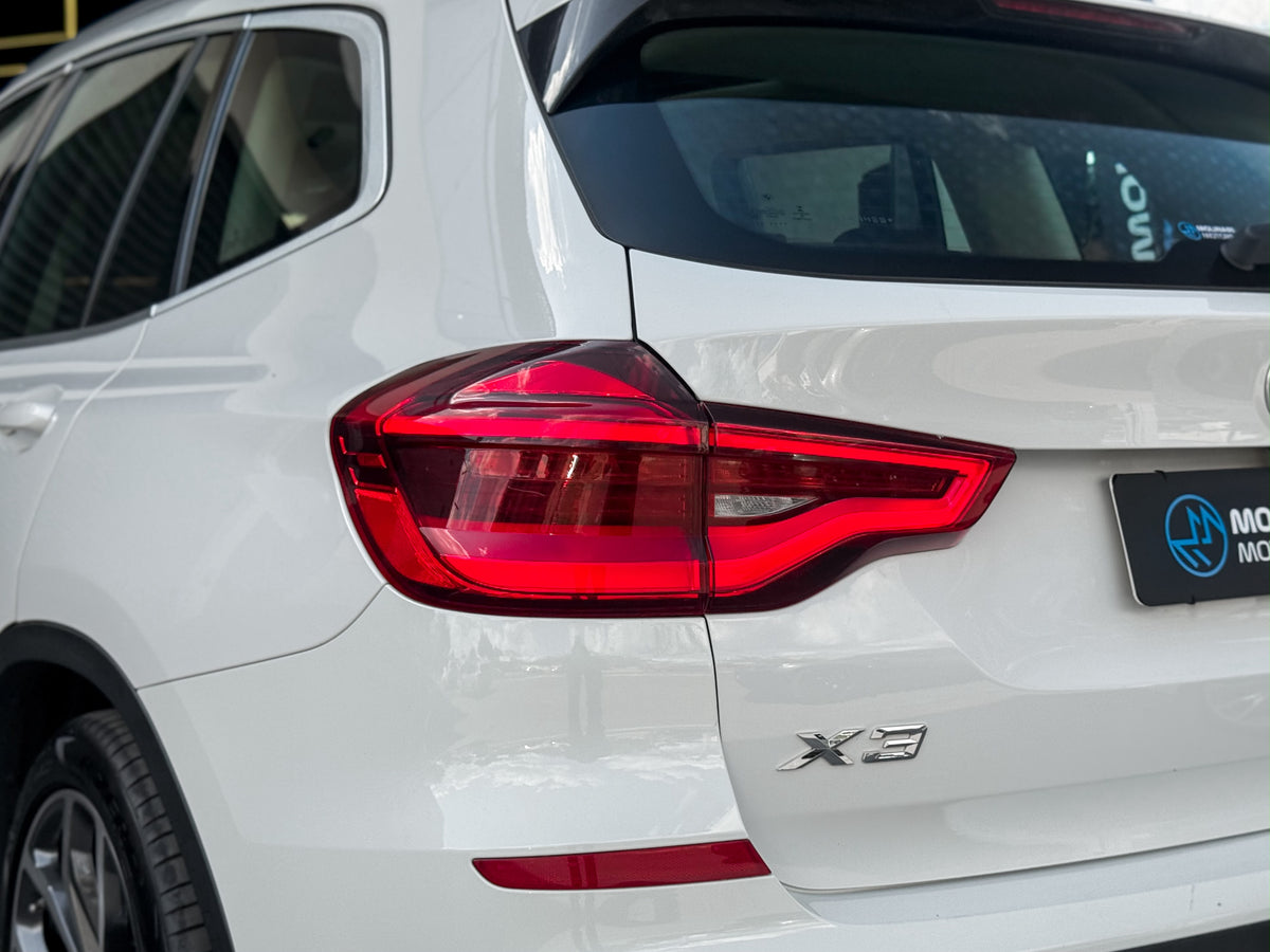 BMW X3 XDrive 30i 2019 — foto 14 de 16