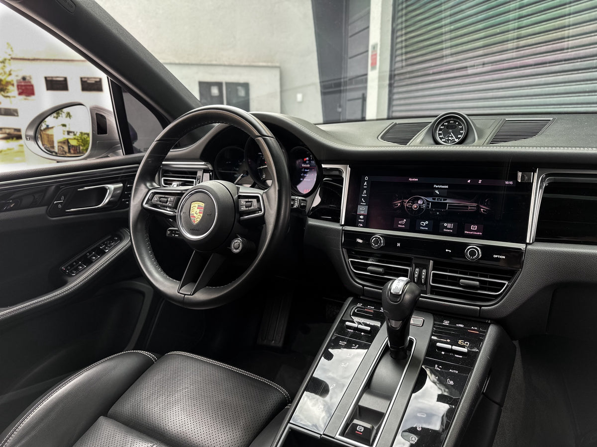 Porsche Macan 2022 — foto 7 de 16