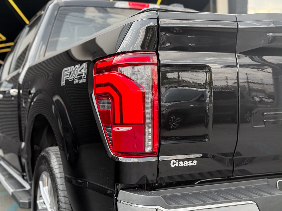 Ford F-150 Lariat 2024 — foto 14 de 16
