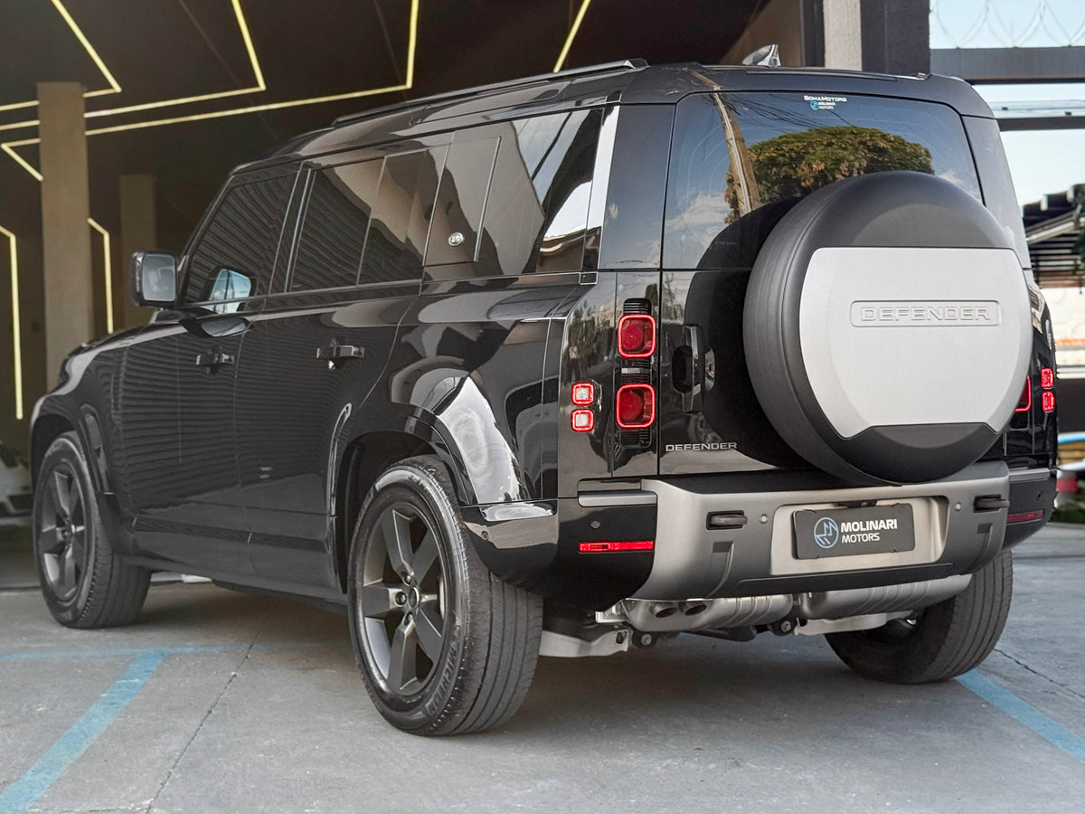 Land Rover Defender X-Dynamic HSE 2023 — foto 4 de 18