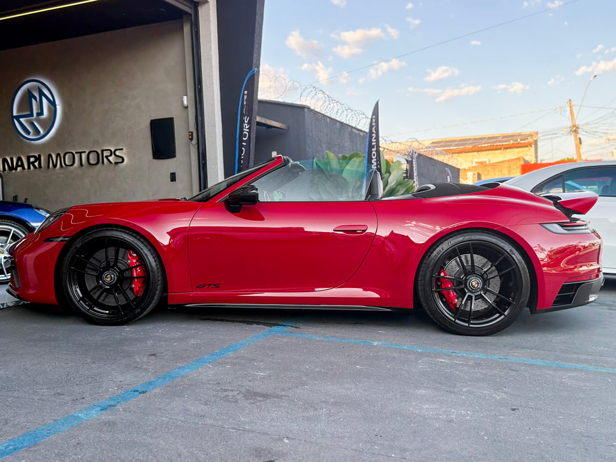 Porsche 911 Carrera GTS Cabriolet 2023 — foto 5 de 20