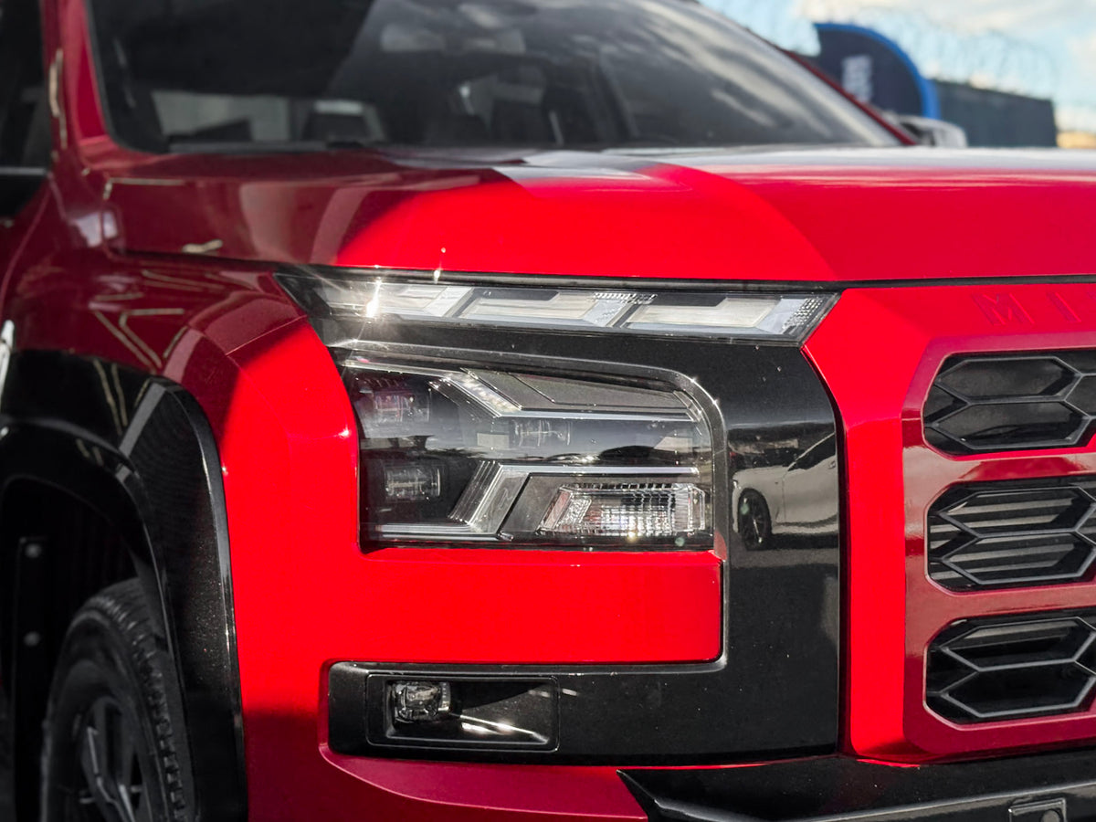 Mitsubishi Triton Katana 2.4 CD 4x4 TB Diesel Automátic 2026 — foto 15 de 16