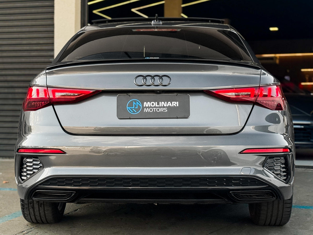 Audi A3 Performance Black 2023 — foto 4 de 16