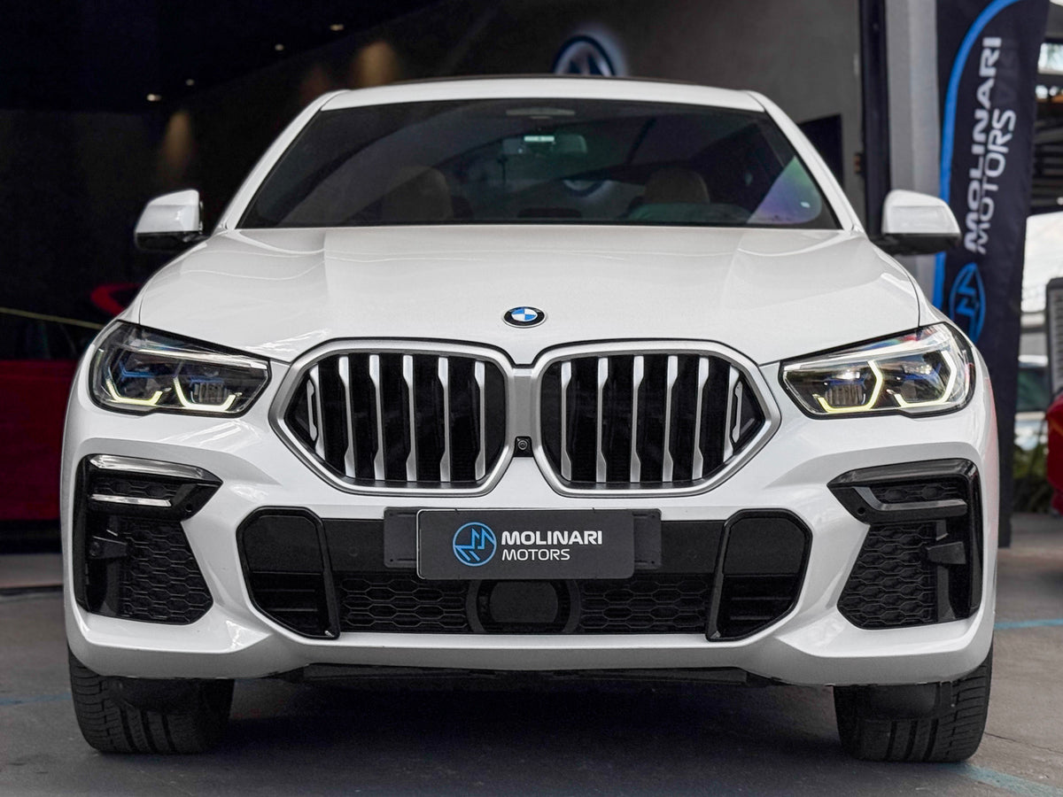 BMW X6 X-Drive40  40I 2023 — foto 2 de 16