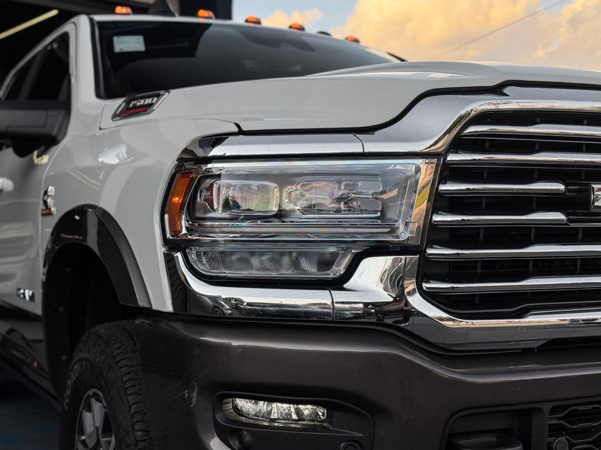 RAM 3500 Longhorn 2024 — foto 13 de 14