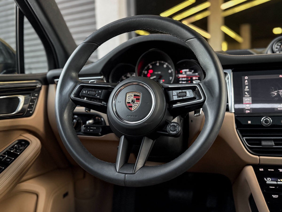 Porsche Macan 2025 — foto 13 de 16