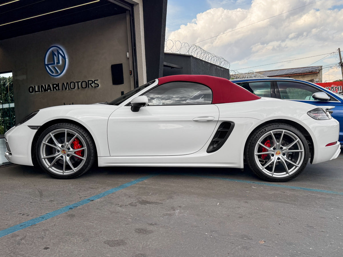 Porsche 718 Boxster 2024 — foto 5 de 16