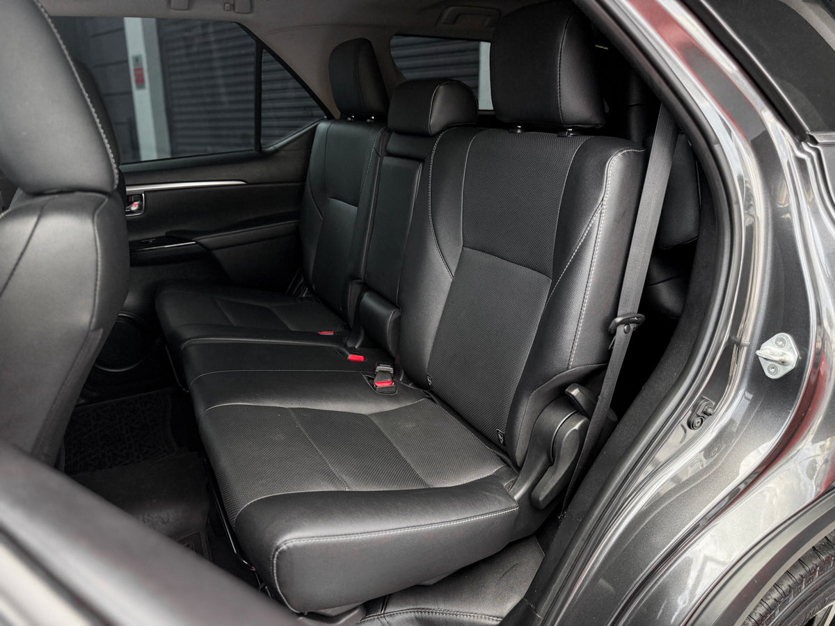 Toyota Hilux SW4 SRX 2023 — foto 7 de 18
