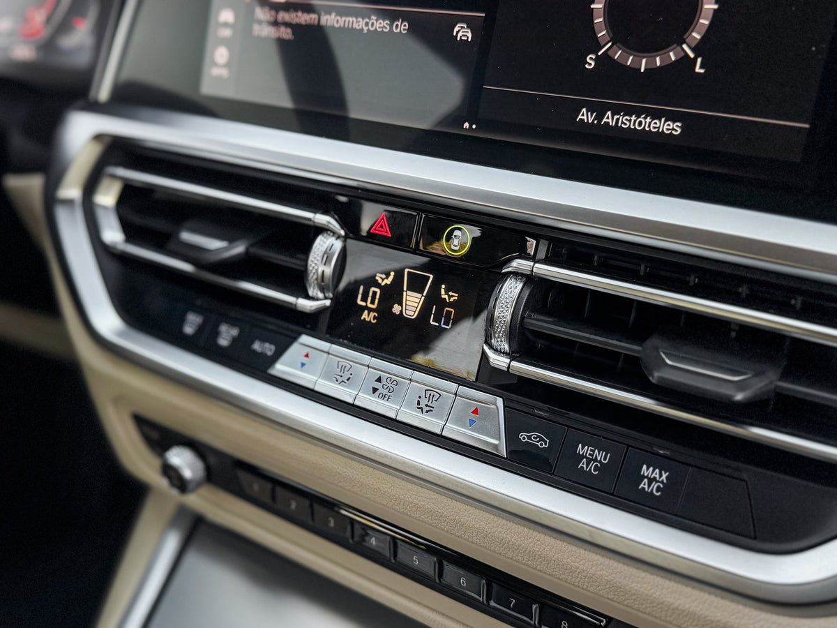 BMW 320i Sport GP 2021 — foto 11 de 16