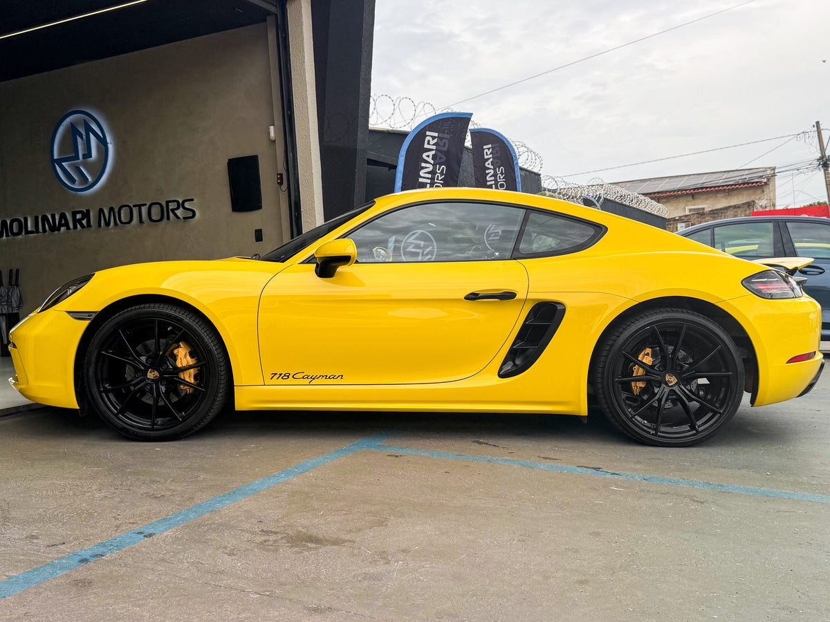 Porsche 718 Cayman 2019 — foto 5 de 15