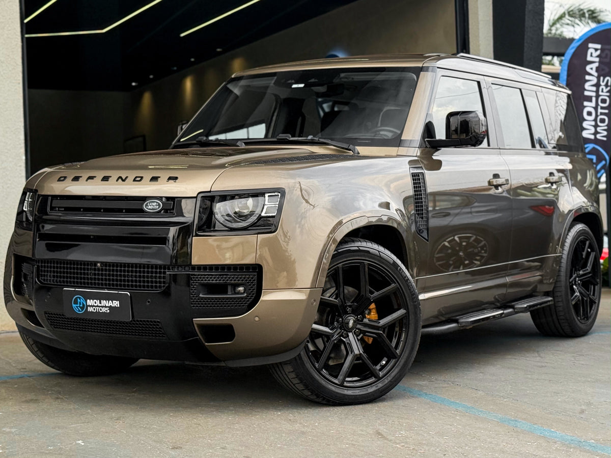 Land Rover Defender HSE 2022