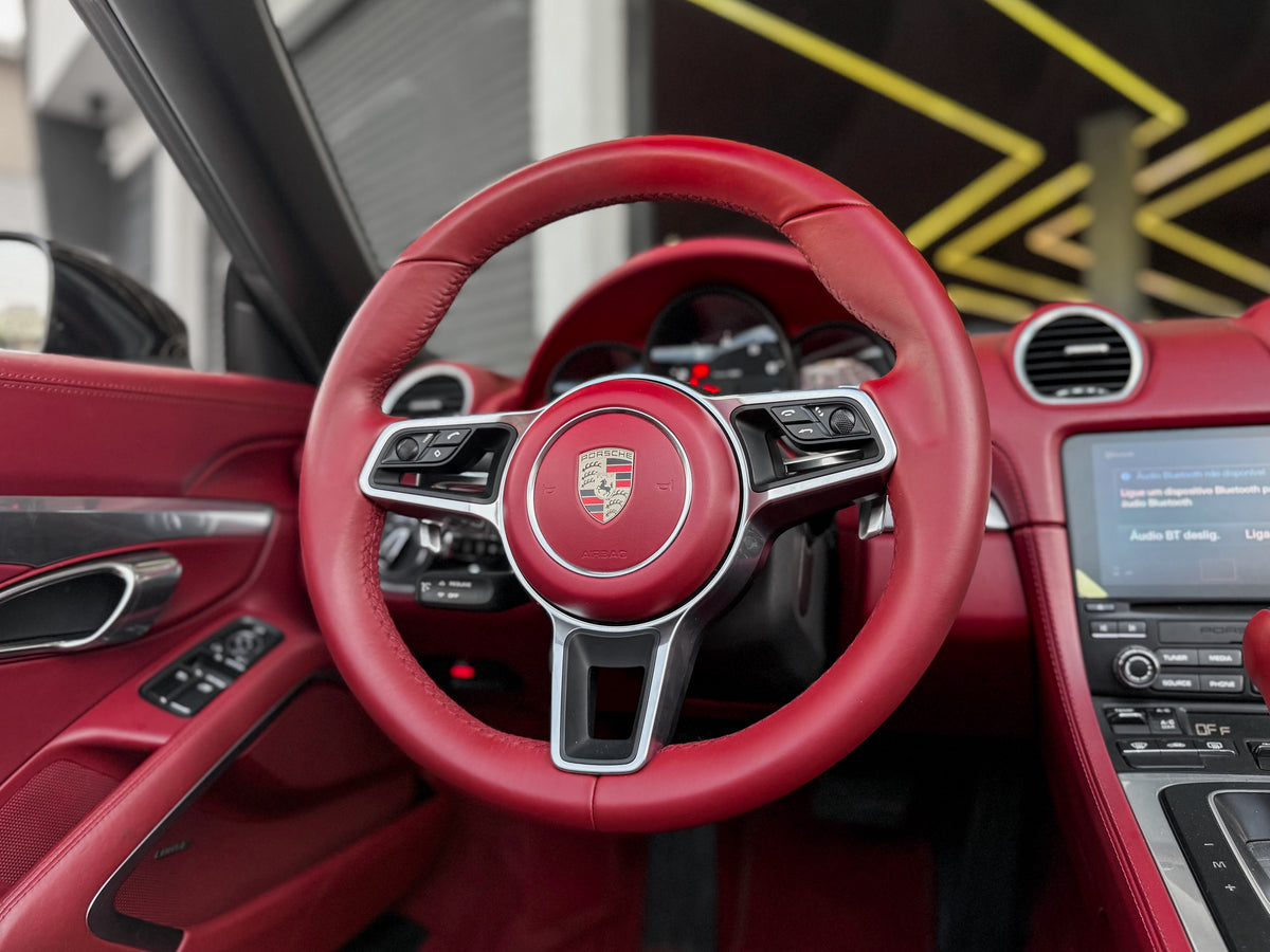 Porsche 718 Boxster 2019 — foto 13 de 16