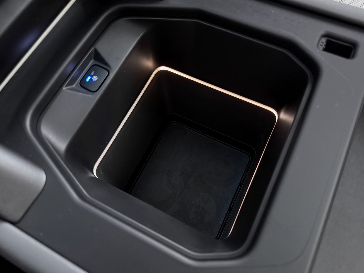 Land Rover Defender X-Dynamic HSE 2023 — foto 15 de 18