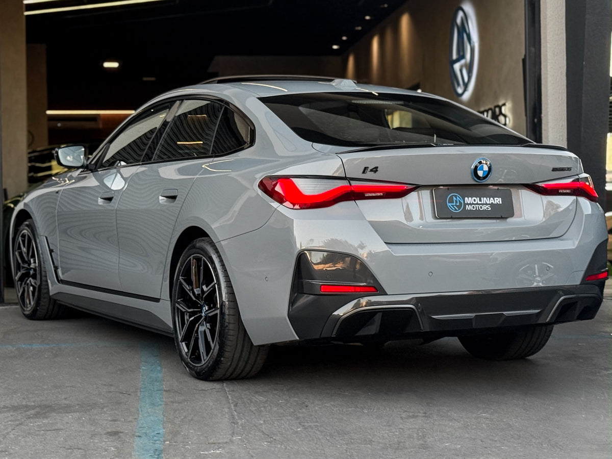 BMW i4 eDrive 35 M Sport 2024 — foto 3 de 15