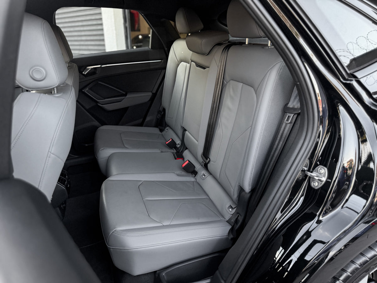 Audi Q3 SPB Perf. Black Plus 2024 — foto 9 de 16
