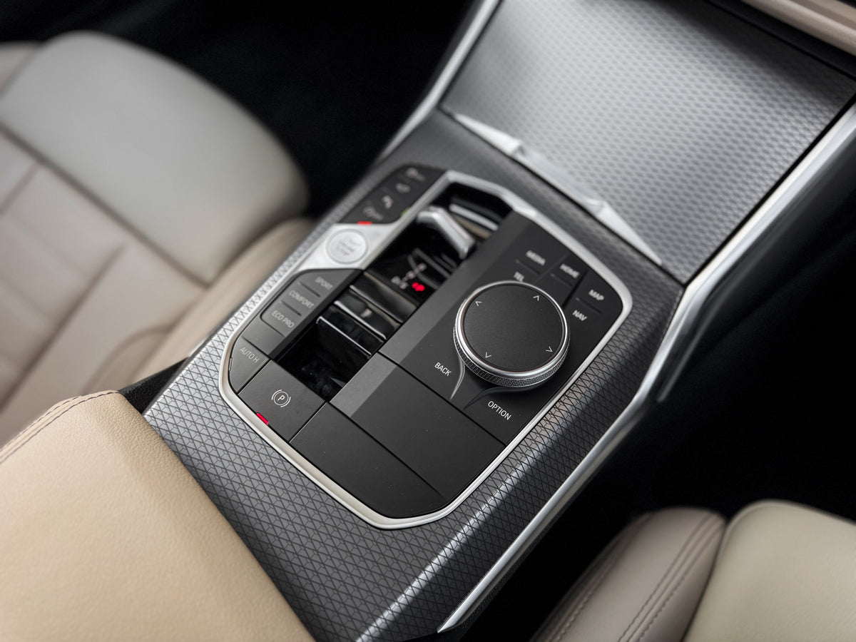 BMW 320i M Sport 2026 — foto 9 de 15