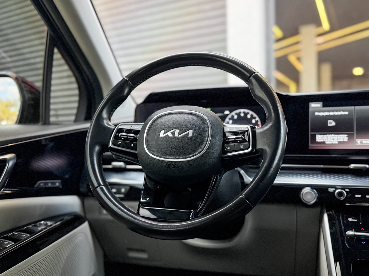KIA Carnival EX V6 2022 — foto 13 de 16