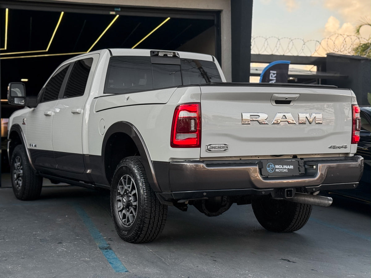 RAM 3500 Longhorn 2024 — foto 3 de 14