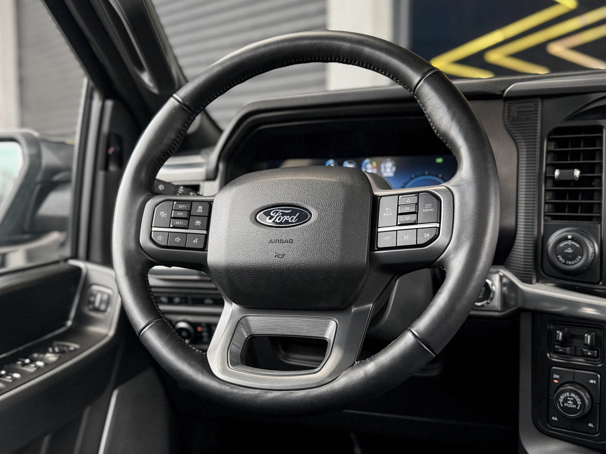 Ford F-150 Lariat 2024 — foto 13 de 16
