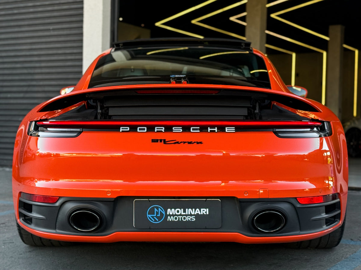 Porsche 911 Carrera 2020 — foto 4 de 17