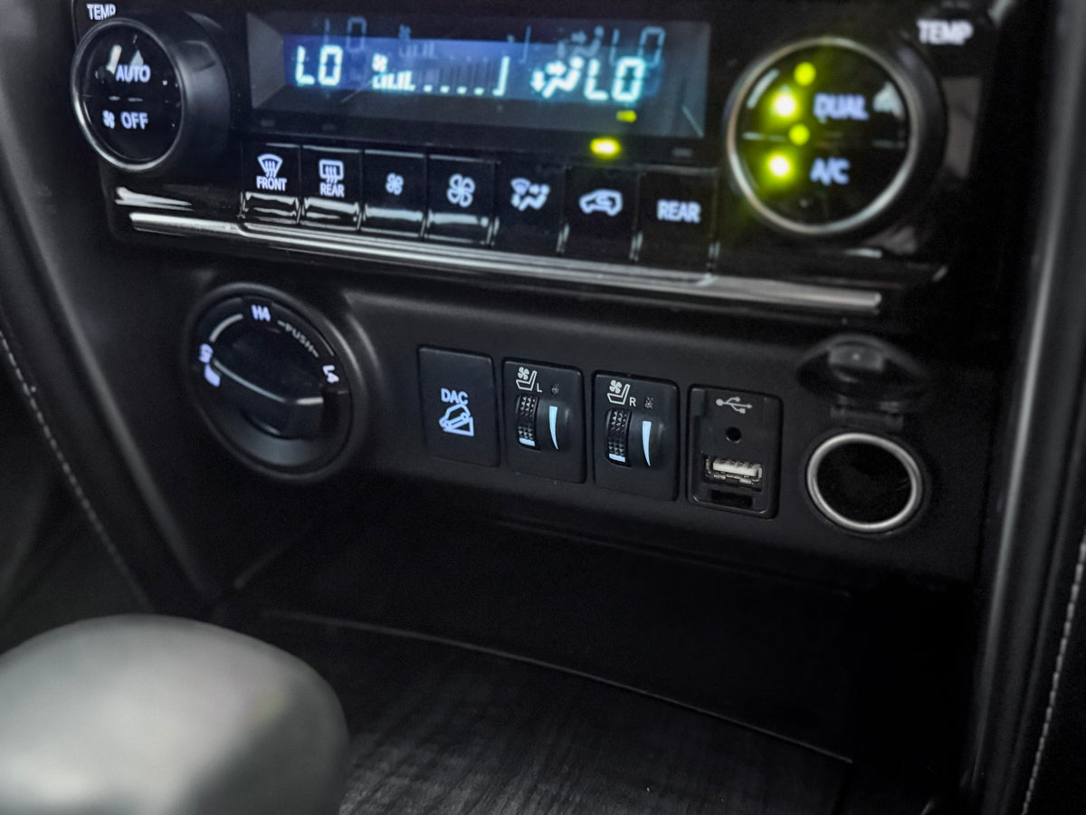 Toyota Hilux SW4 SRX 2023 — foto 14 de 18