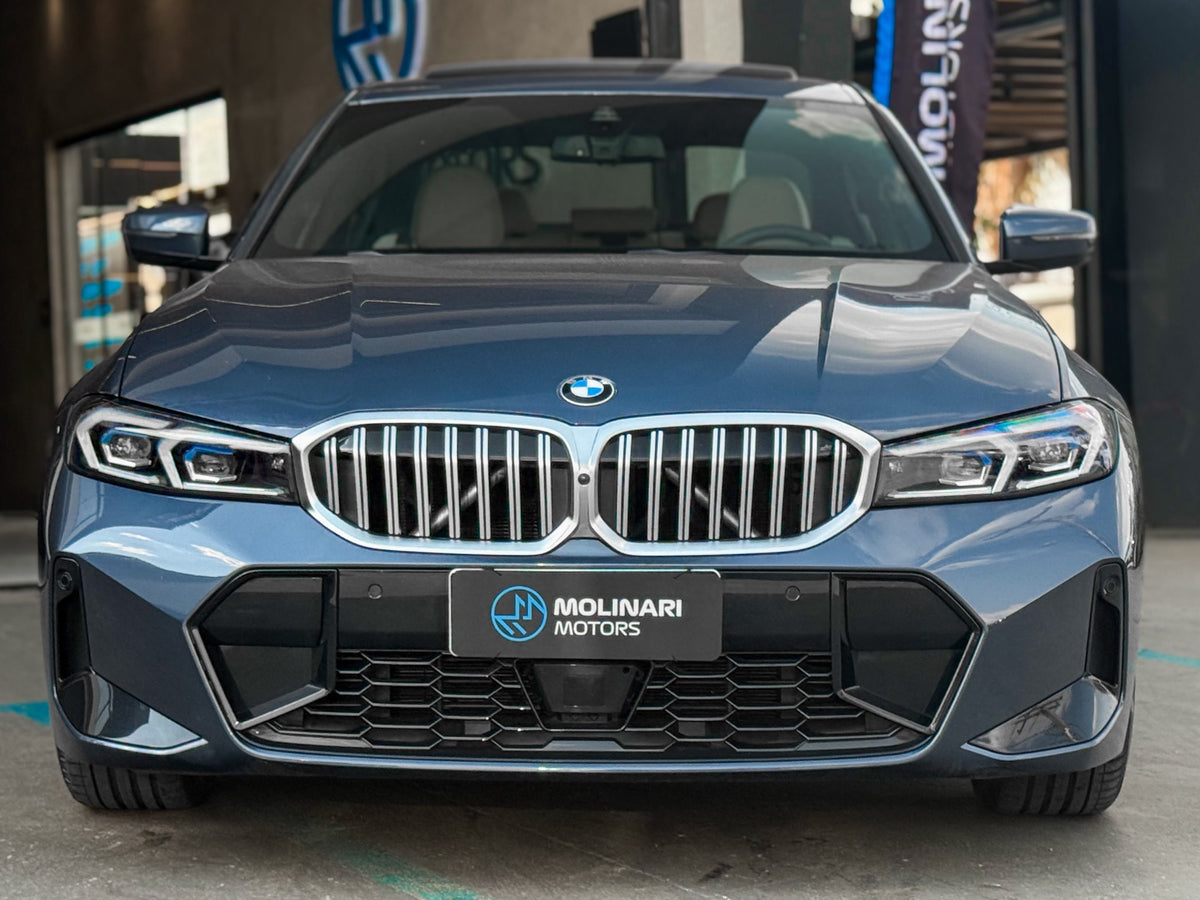 BMW 320i M Sport 2026 — foto 2 de 15