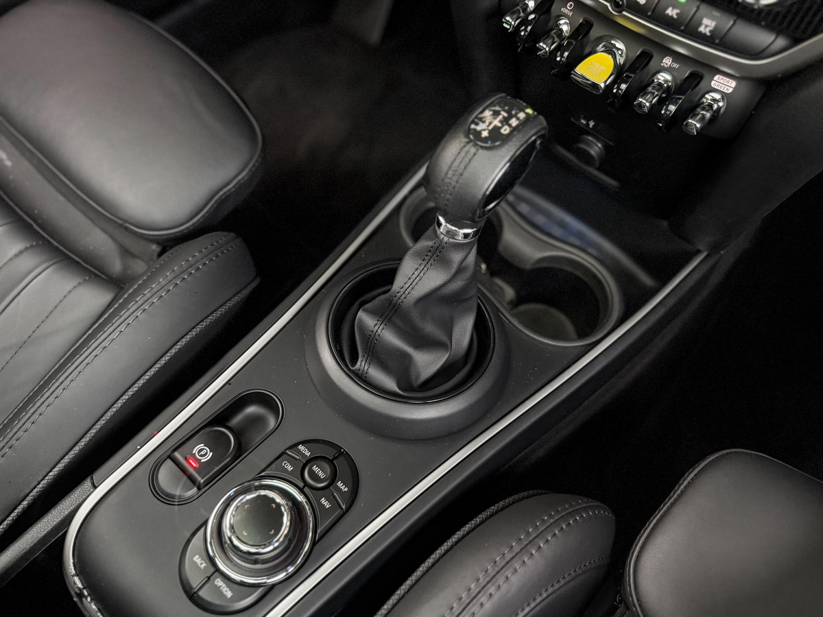 MINI Cooper Countryman — foto 12 de 16