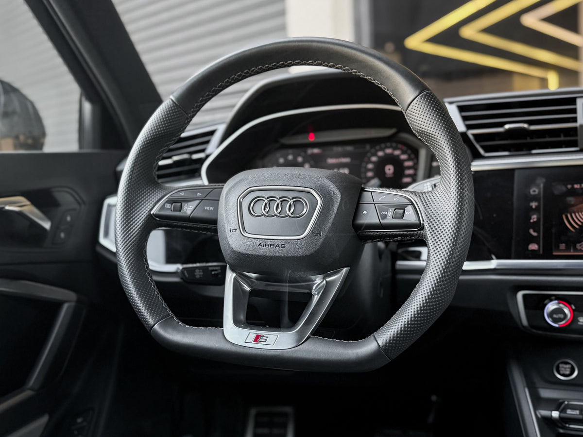 Audi Q3 SPB Perf. Black Plus 2024 — foto 13 de 16