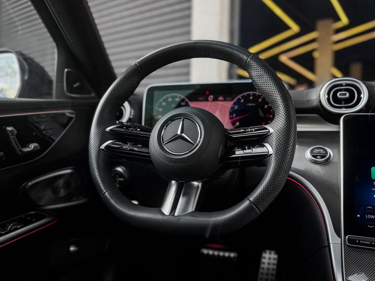Mercedes C 300 AMG Line 2025 — foto 12 de 15