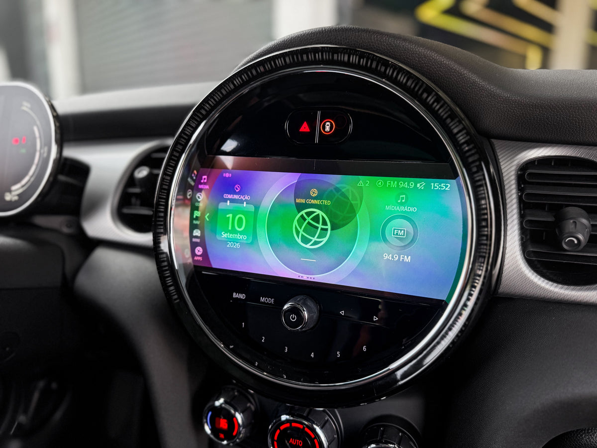 MINI Cooper SE 2023 — foto 10 de 16