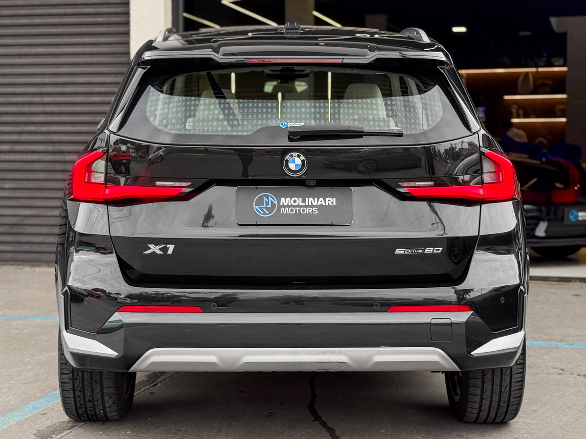 BMW X1 S-Drive 2023 — foto 4 de 15