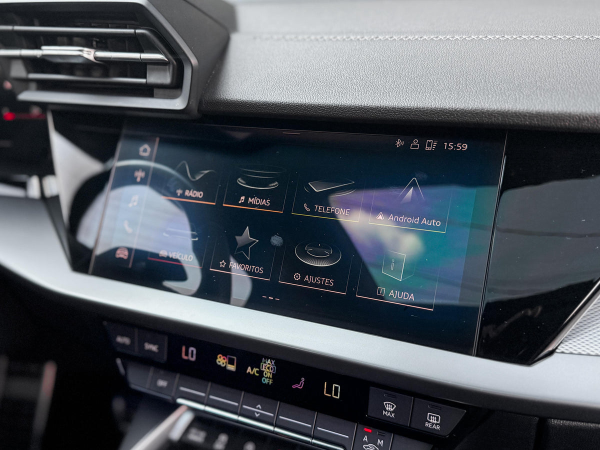 Audi A3 Performance Black 2023 — foto 10 de 16