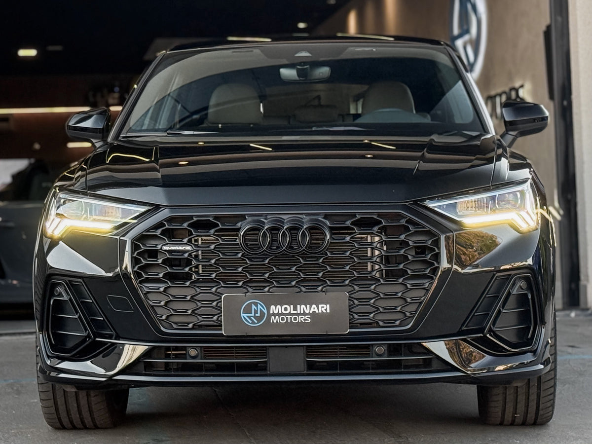 Audi Q3 SPB Perf. Black Plus 2024 — foto 2 de 16