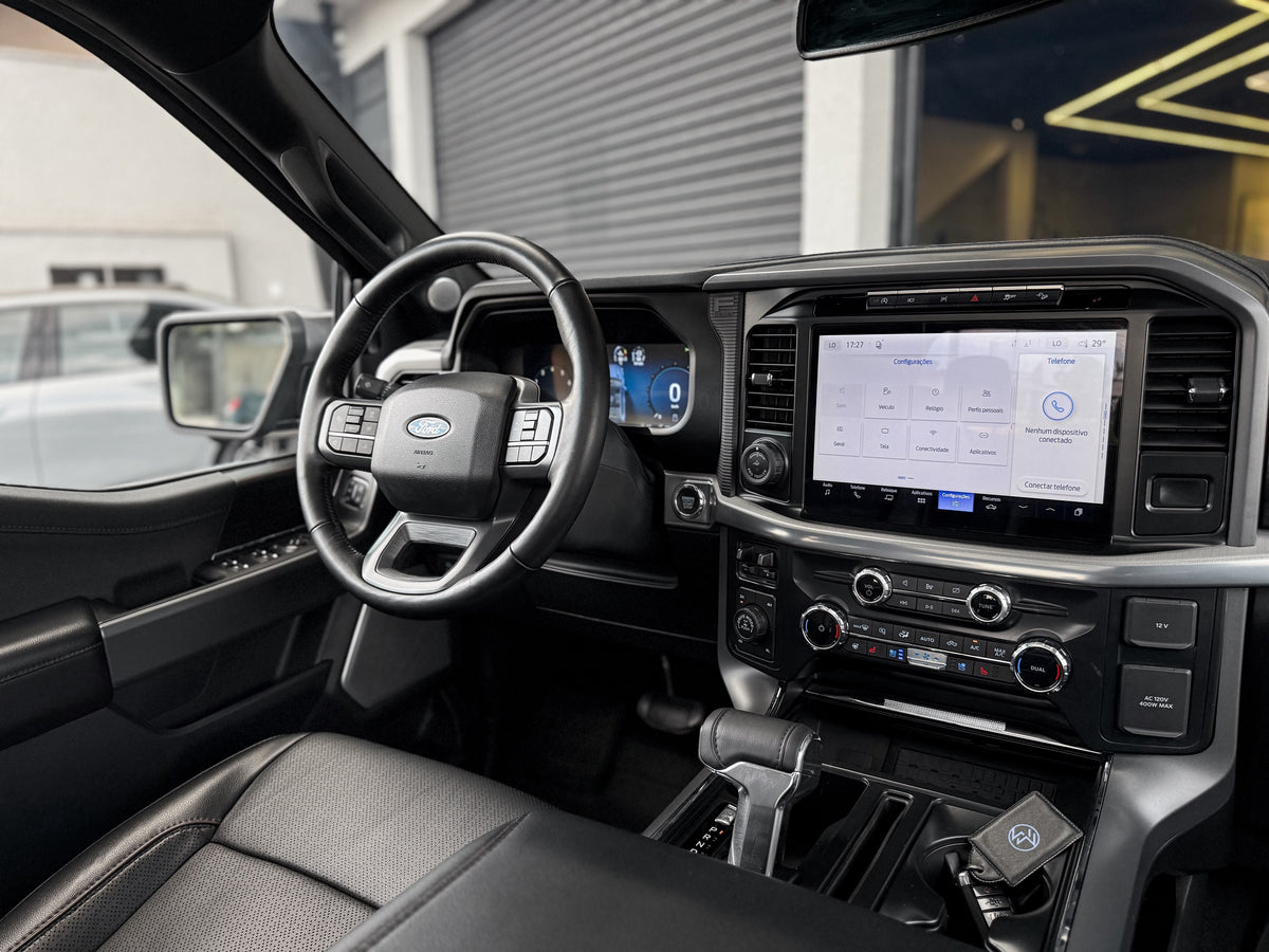 Ford F-150 Lariat 2024 — foto 7 de 16
