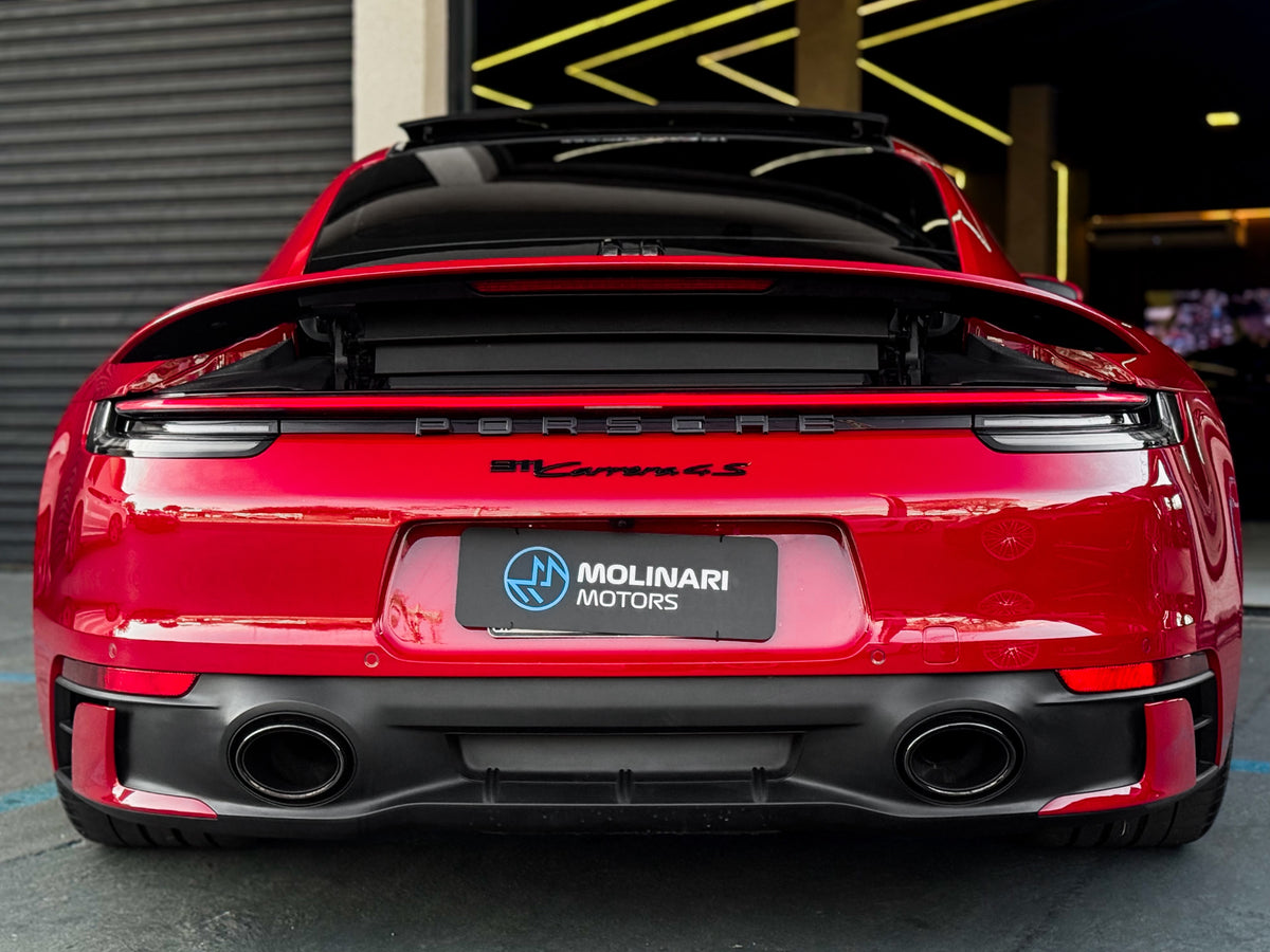 Porsche 911 Carrera 4S 2021 — foto 4 de 17
