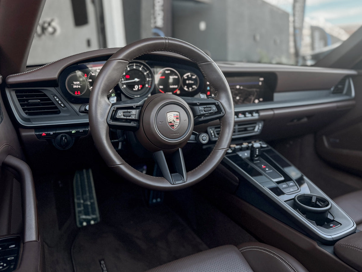 Porsche 911 Carrera S Cabriolet 2022 — foto 7 de 18