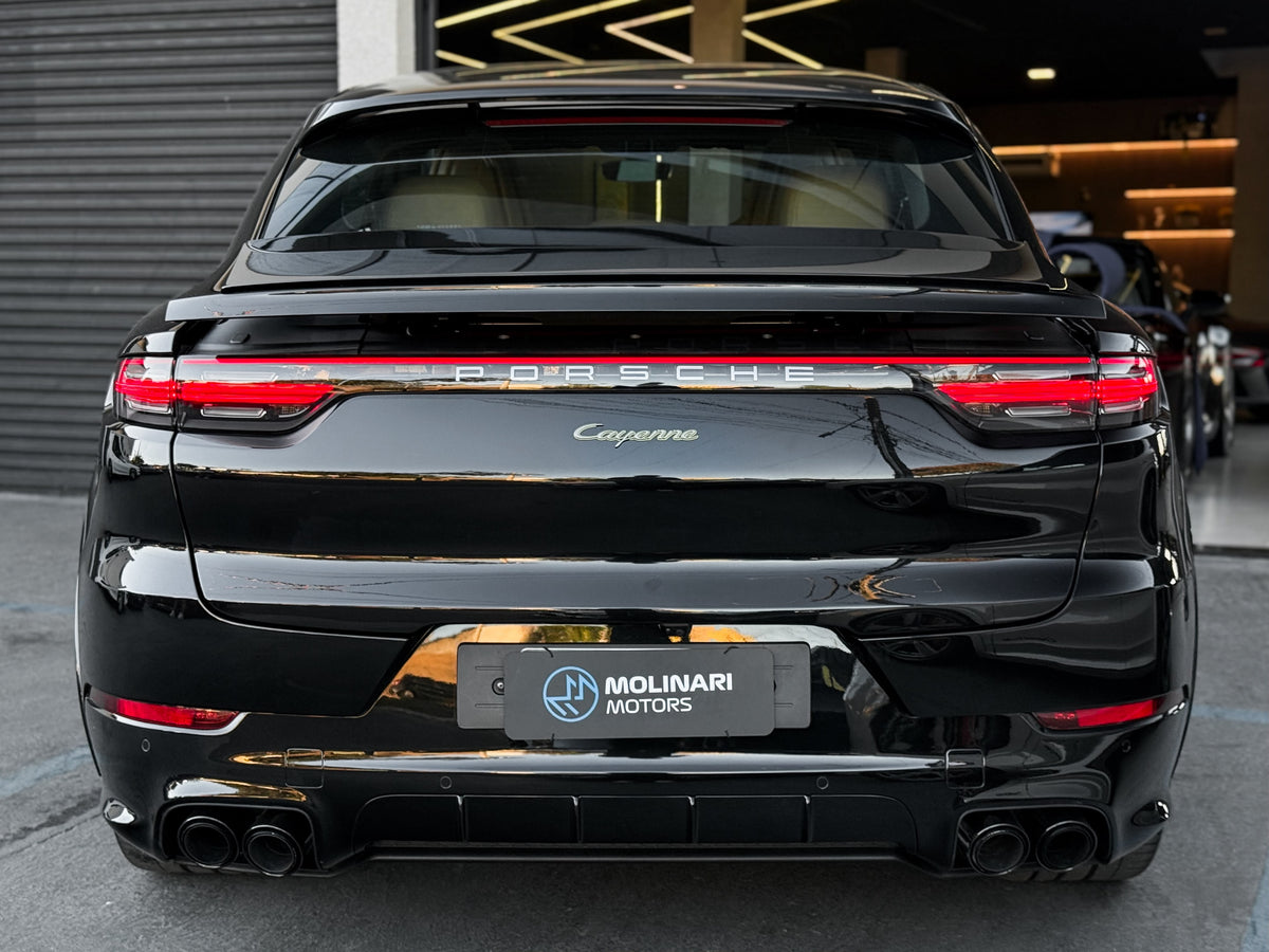 Porsche Cayenne Coupé Platinum Edition 2023 — foto 4 de 15