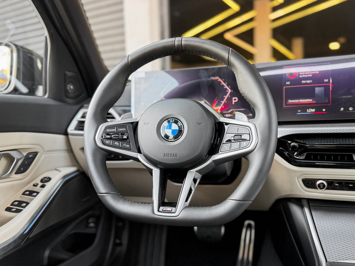 BMW 320i M Sport 2026 — foto 12 de 15