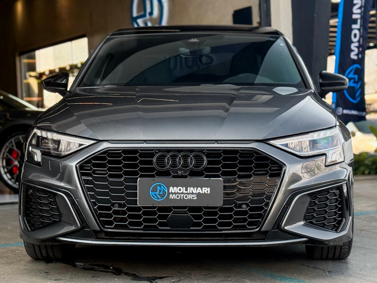 Audi A3 Performance Black 2023 — foto 2 de 16