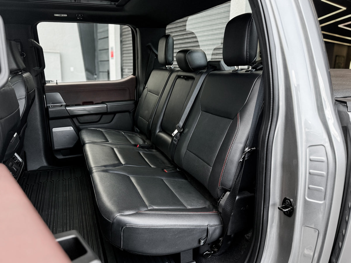 Ford F-150 Lariat 2023 — foto 9 de 16