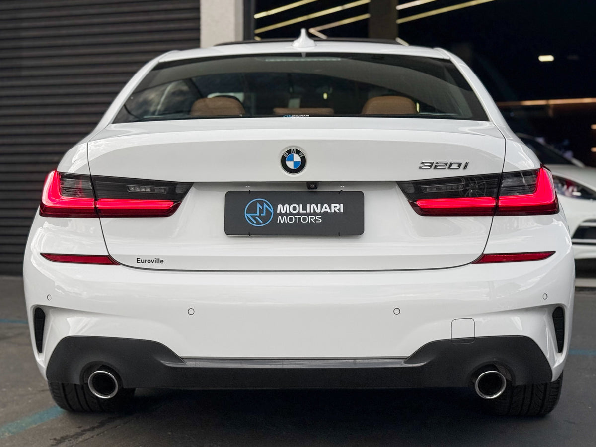 BMW 320i M Sport 2022 — foto 4 de 15