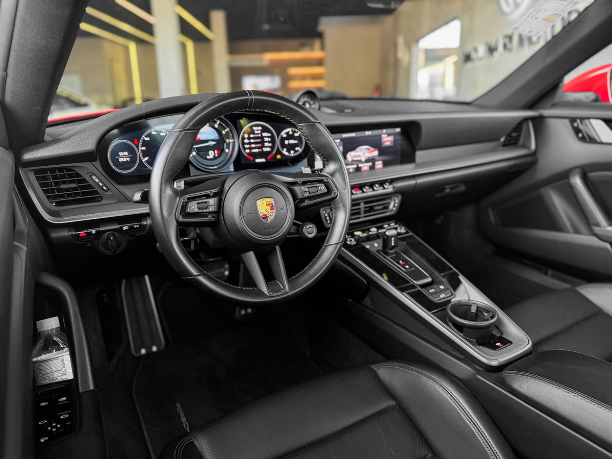 Porsche 911 Carrera 2020 — foto 6 de 17
