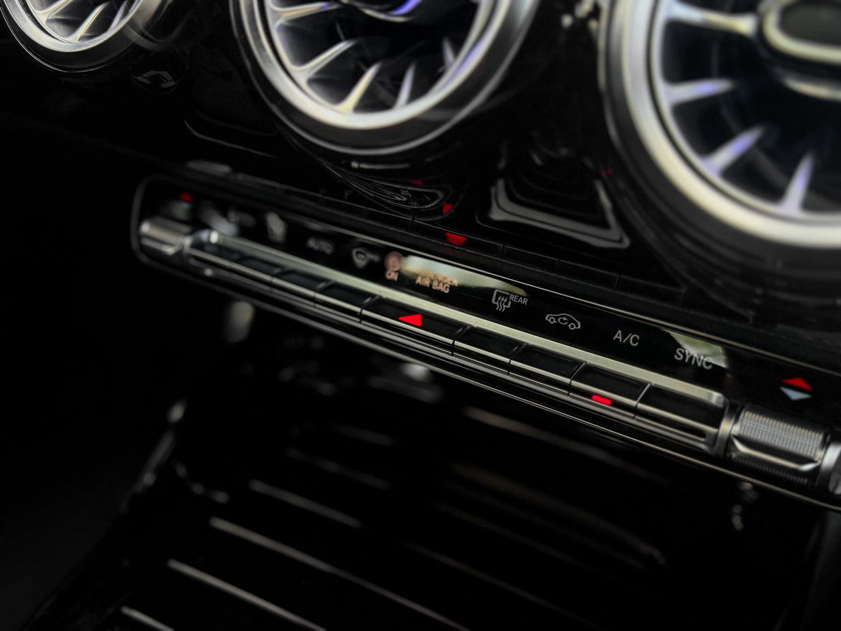 Mercedes AMG A35 Sedan 2022 — foto 11 de 15
