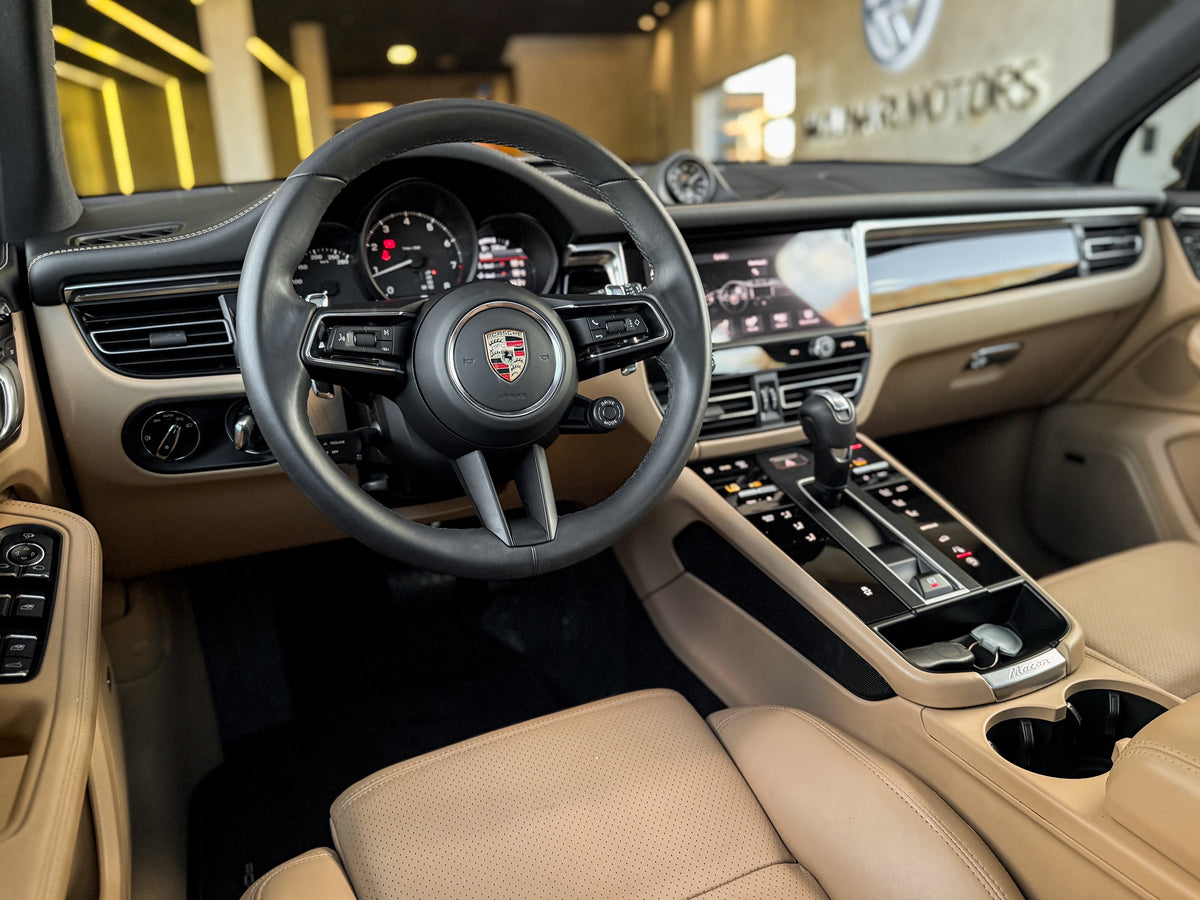 Porsche Macan 2025 — foto 6 de 16