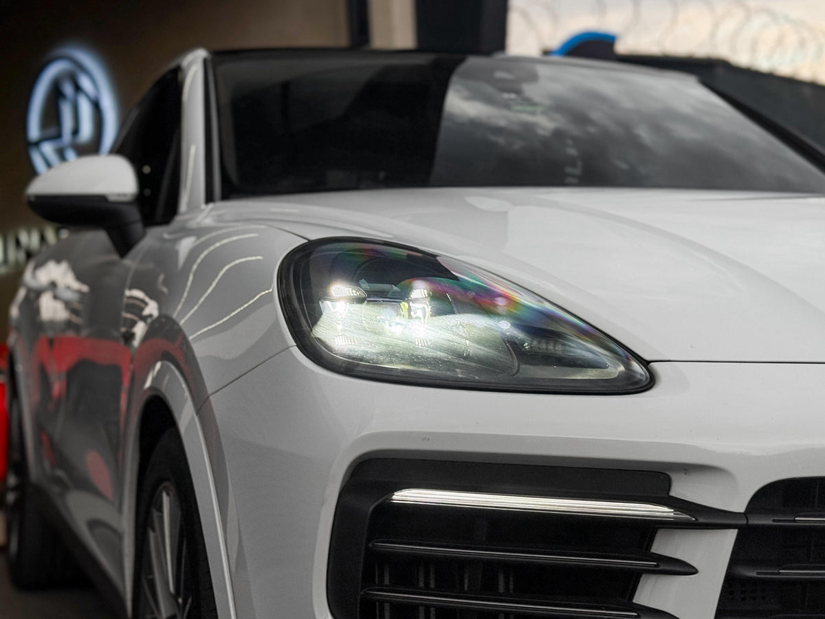 Porsche Cayenne Coupé Platinum Edition 2023 — foto 15 de 16